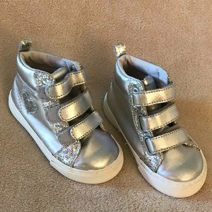 BABY GAP TODDLER SIZE 7 SILVER GLITTER HIGH TOP VELCRO SNEAKERS